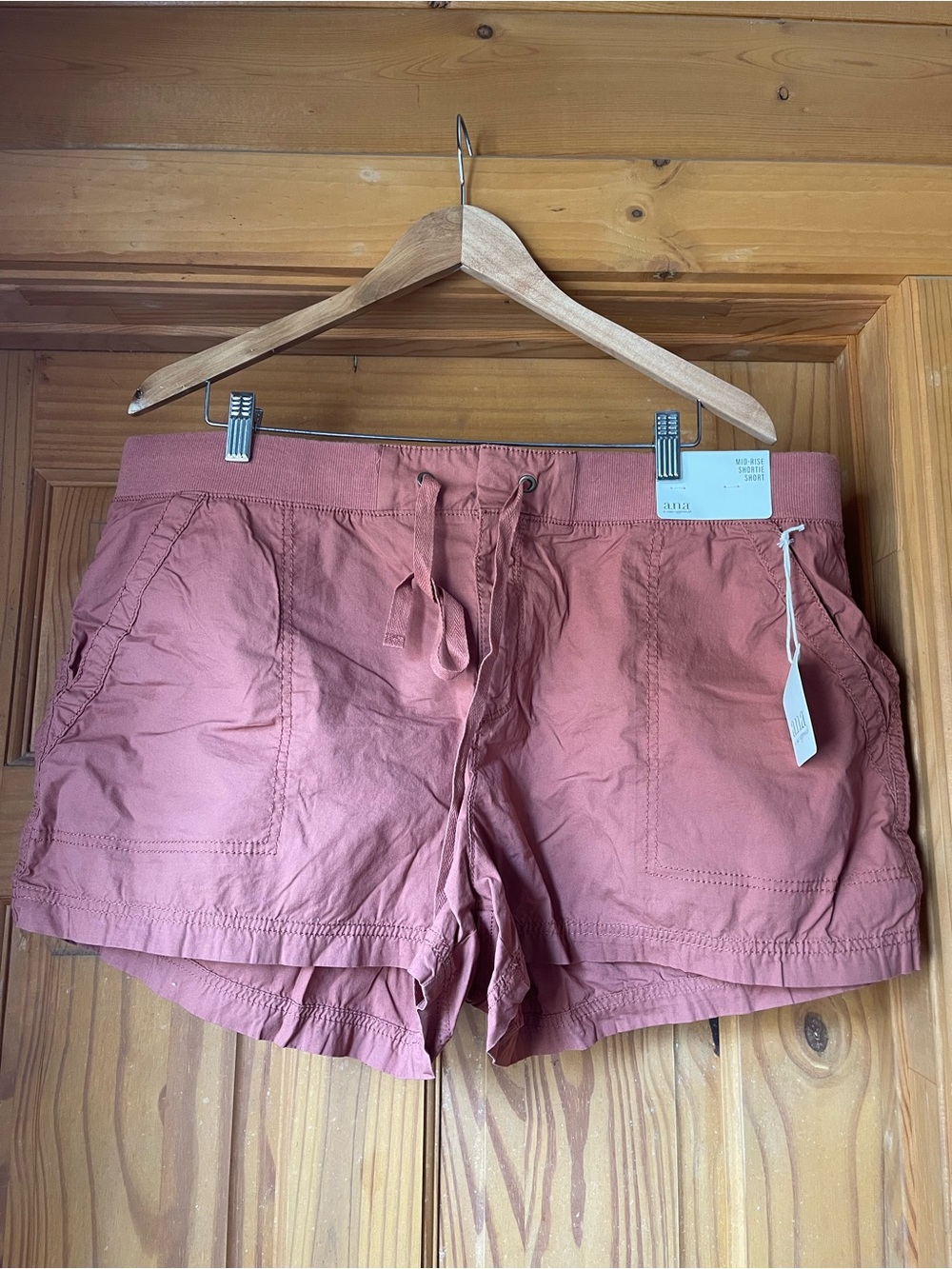 Women’s Casual Drawstring Athletic Shorts in Dusty Rose